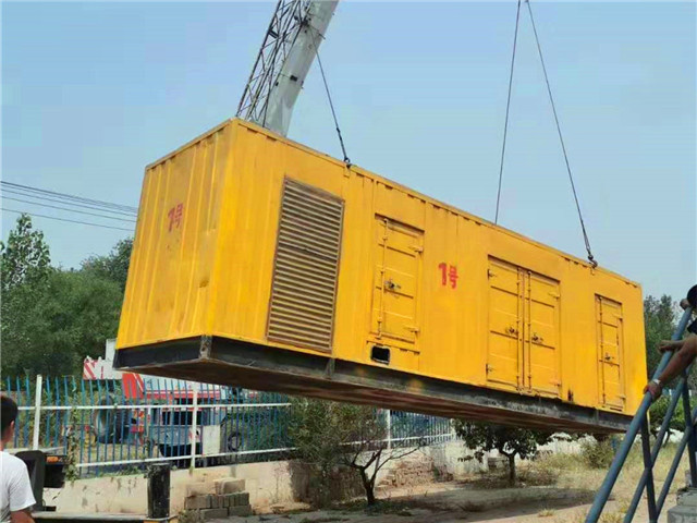 怀宁300KW柴油发电机组油耗是多少？