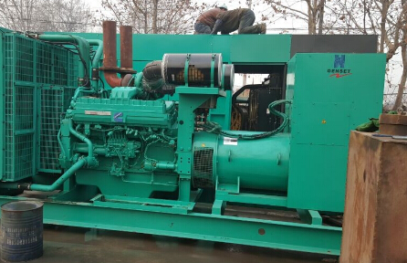 怀宁发电机组如何判断水冷式机油散热器内部是否需要清洗？